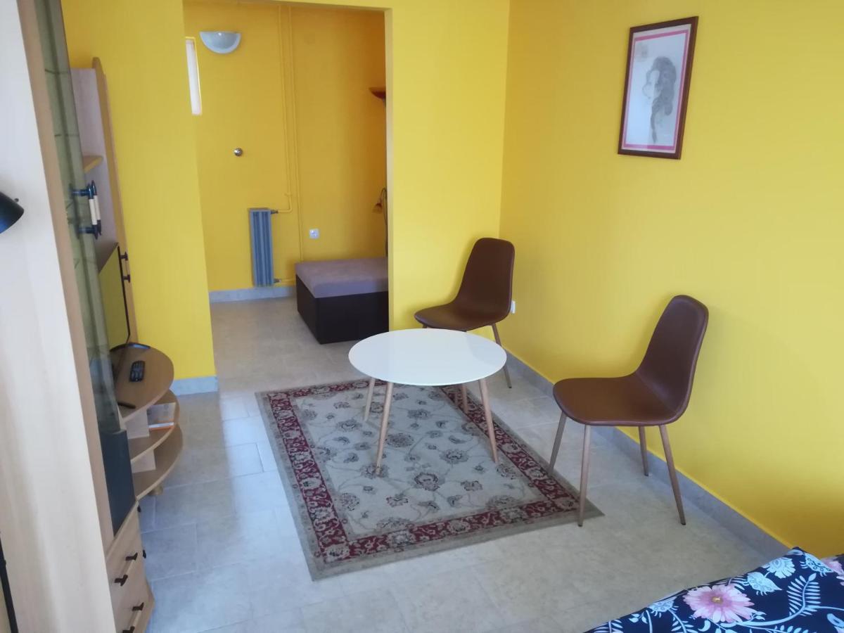 Tarr-Timea Apartmanok 凯斯特海伊 外观 照片
